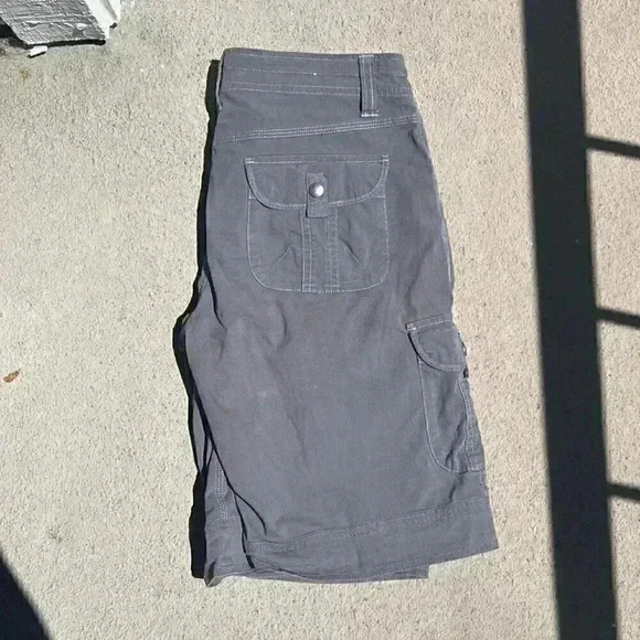 Kuhl Shorts Size 6 - Picture 3 of 3